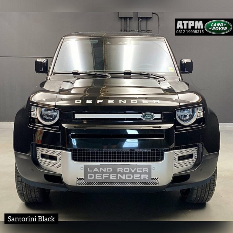 Defender 110 Santorini Black, Stock ATPM Land Rover PIK